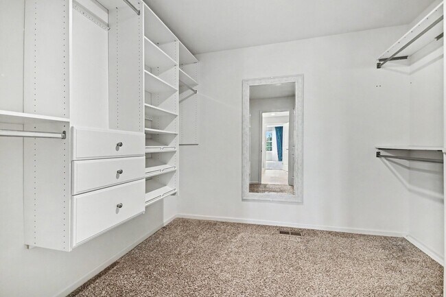 Building Photo - 1329 Prairie Creek Trail