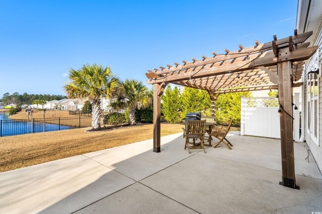 Building Photo - 2401 Hobart St