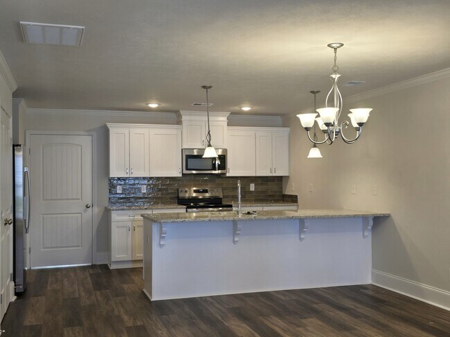 Building Photo - 8047 Bannock Cir
