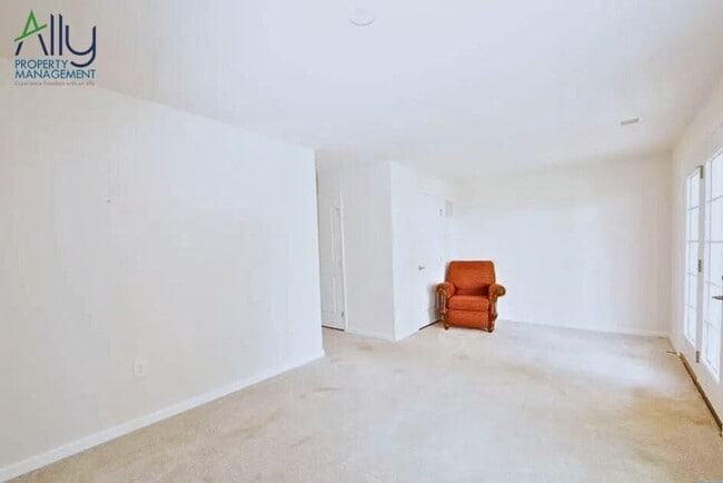 Building Photo - 2424 Pocoson Wood Ct