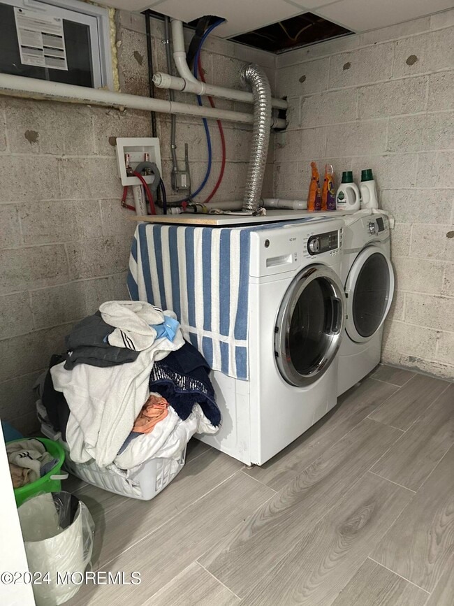 Building Photo - 46 Hilltop Rd