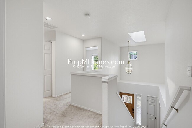 Building Photo - 23858 SW Pinecone Ave