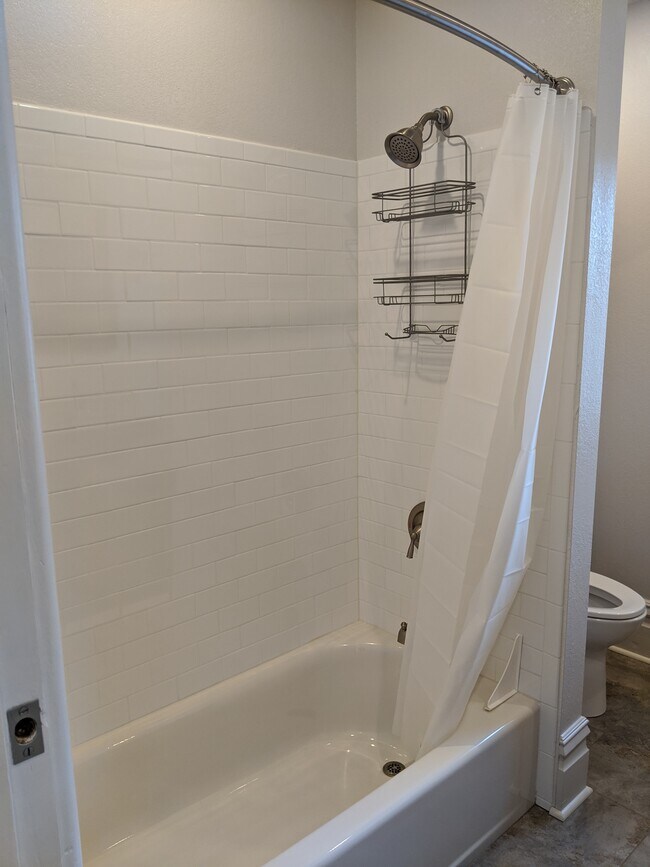 Building Photo - 328 Bessemer Ave