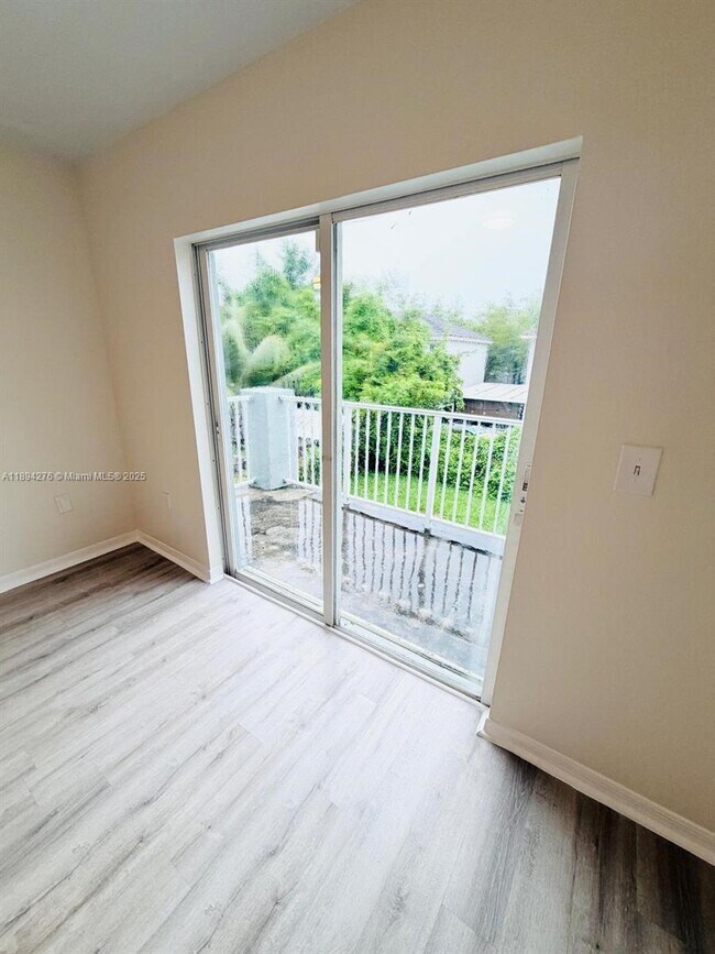 Building Photo - 26323 SW 135th Pl