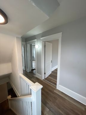 Building Photo - Completely renovated 4 bed 1 bath home near Kennywood Park!