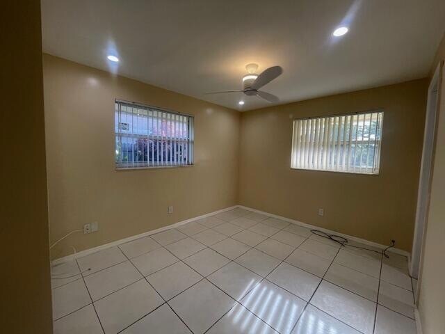 Building Photo - 9482 N Military Trl