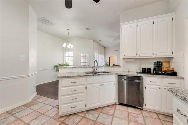 Building Photo - 106 Villanova Cir