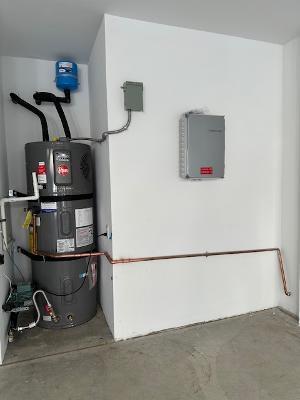 Building Photo - 9423 Sepulveda Blvd