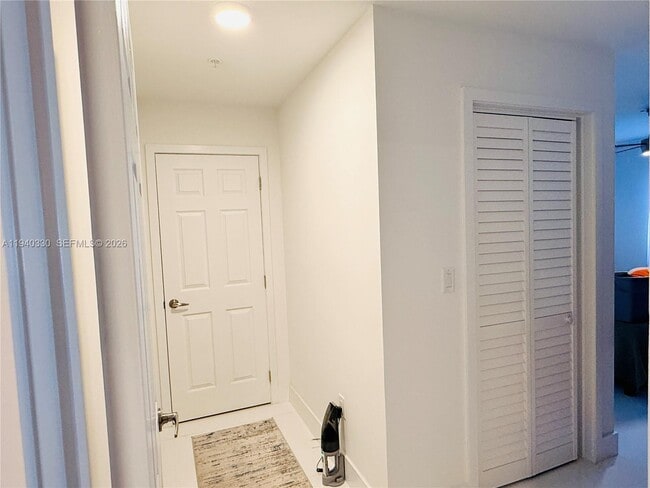 Building Photo - 10950 NW 82nd St