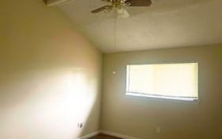 Building Photo - 9325 Conti Dr