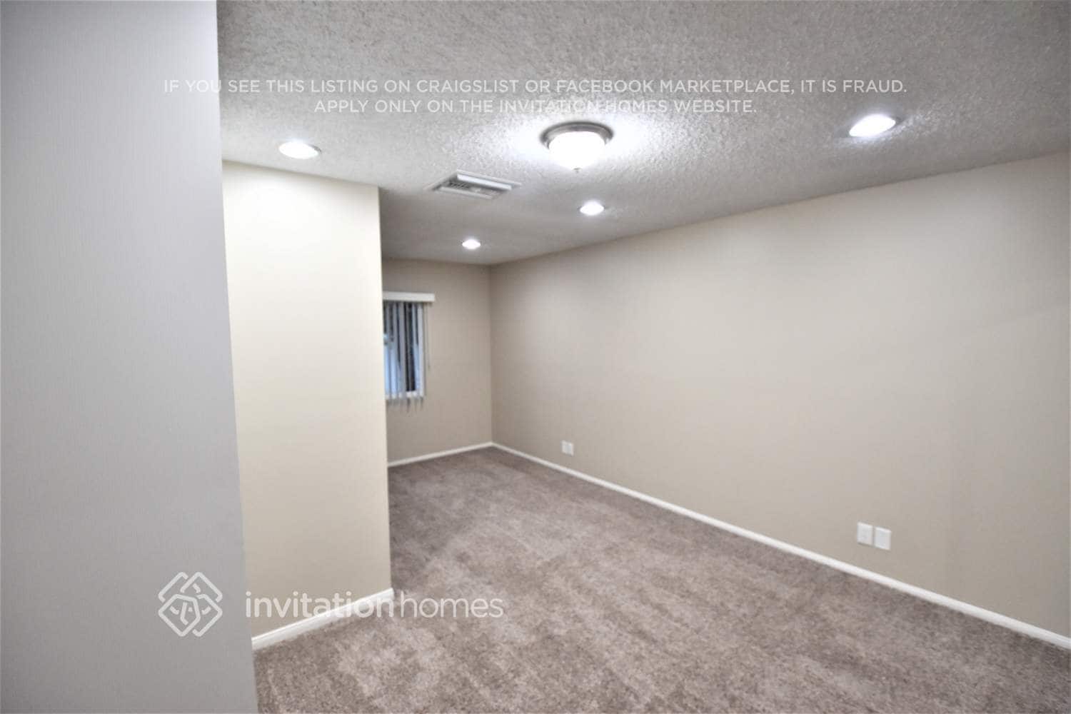 Building Photo - 7017 Murietta Ave