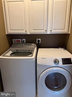 Building Photo - 1518 Enyart Way