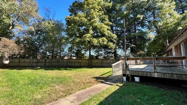 Building Photo - 191 Montgomery Rd