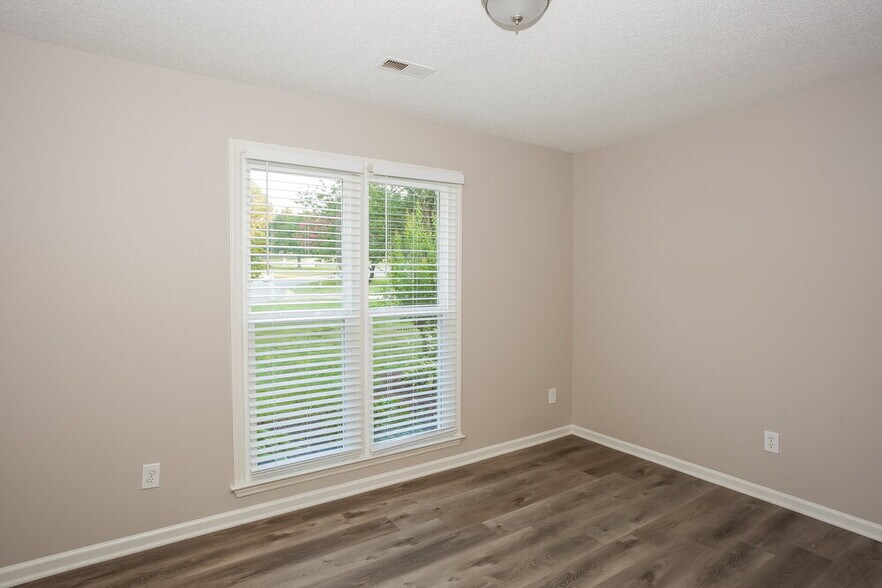 Building Photo - 1309 Southwind Ct SW