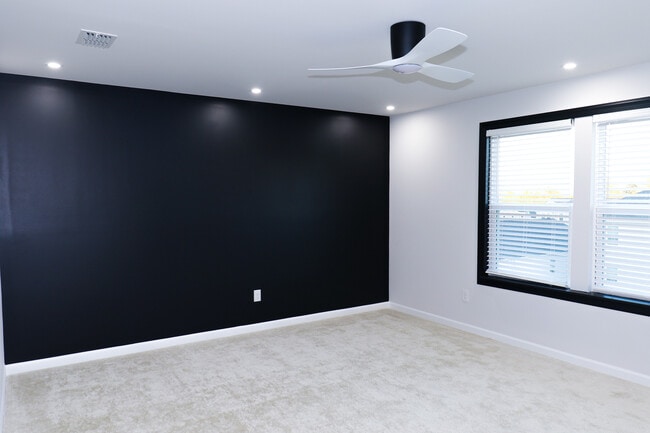 Building Photo - 2060 Moonlight Path
