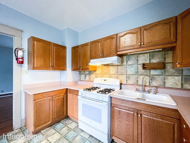 Building Photo - 2 br, 1 bath House - 1646 Comer Ave