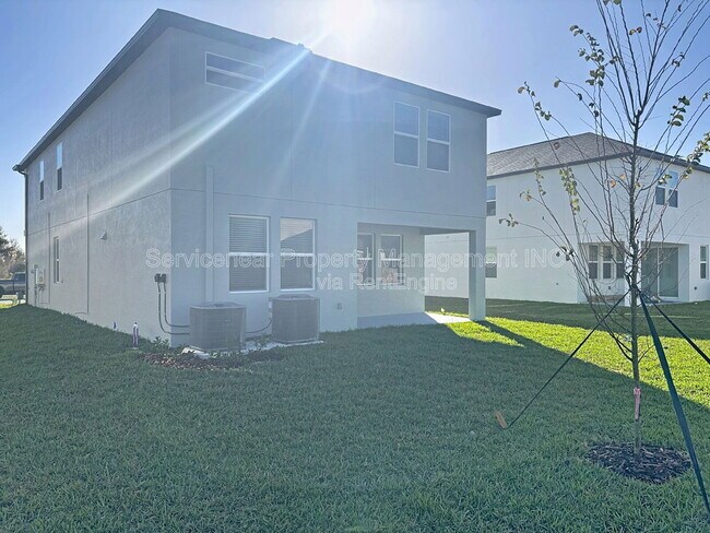 Building Photo - 11807 71st Ave E