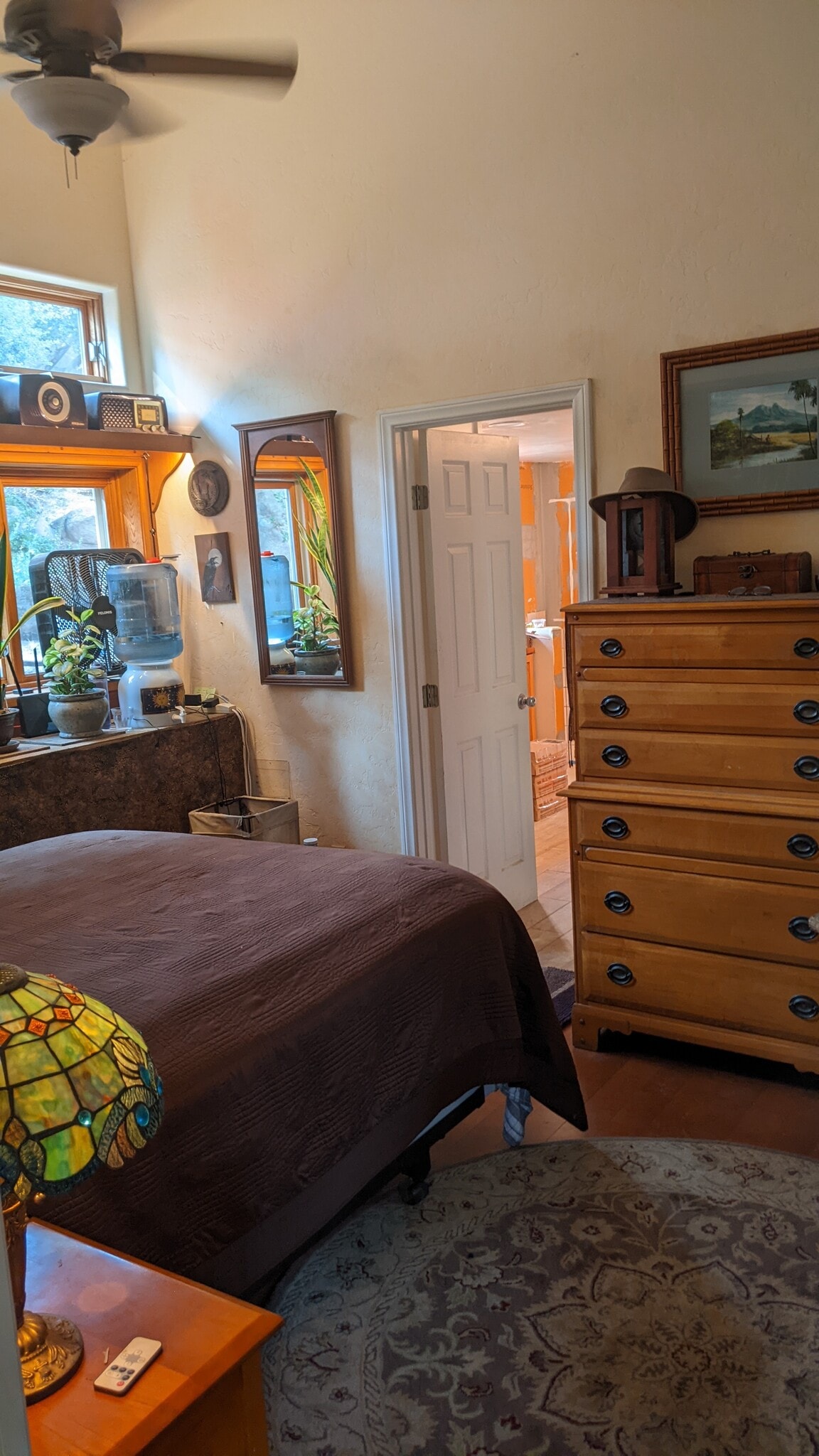Lots of windows and cozy light - 13915 Mussey Grade Rd