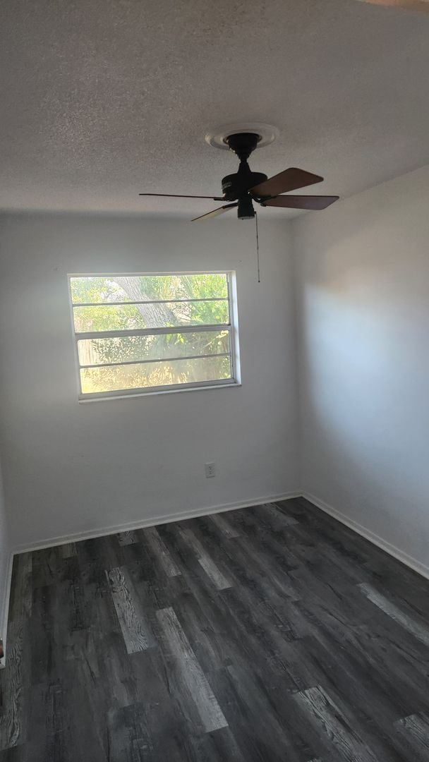 Building Photo - 3 bedroom 2 bath Ormond beach