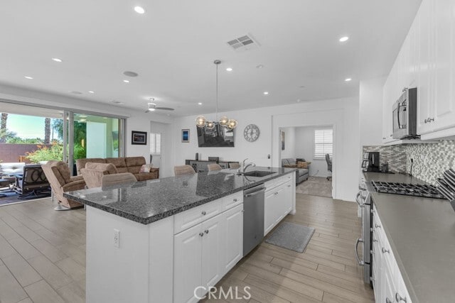 Building Photo - 50880 Monterey Cyn Dr