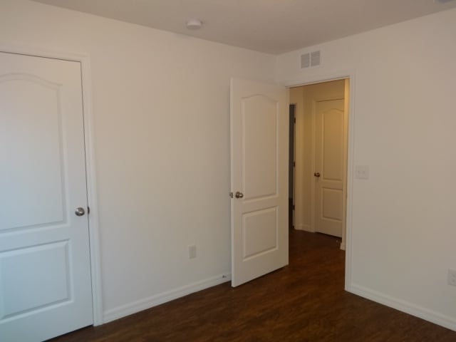 Building Photo - 631 Chatham Walk Dr