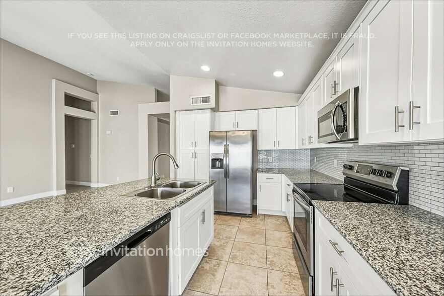 Building Photo - 17507 N Kimberly Way
