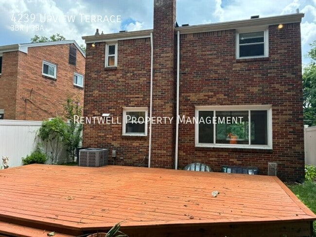 Building Photo - 4239 Upview Ter
