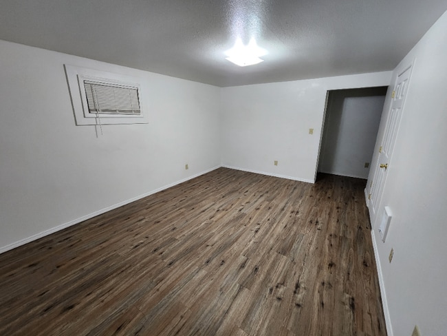 Building Photo - 2523 8th Ave