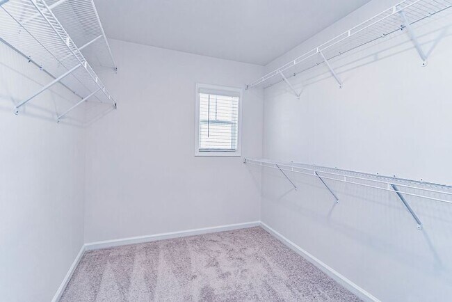 Building Photo - 227 Stone Fruit Ct