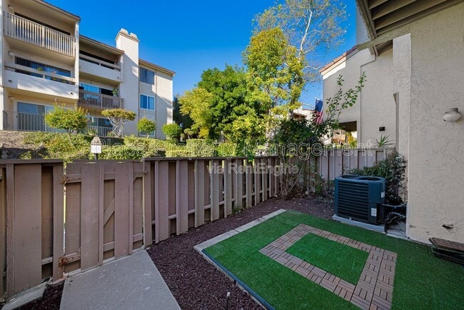 Building Photo - 6863 Caminito Mundo