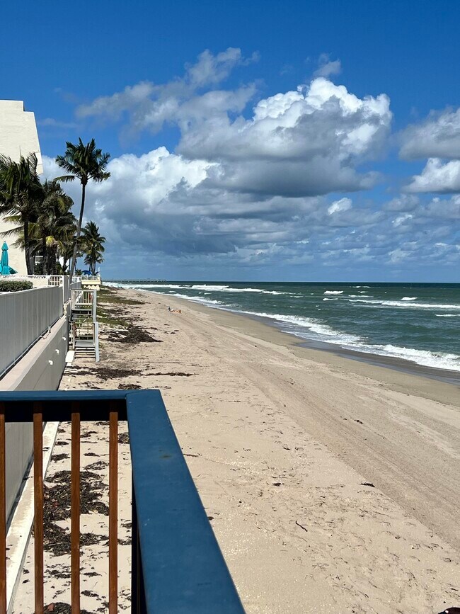 Primary Photo - 3540 S Ocean Blvd