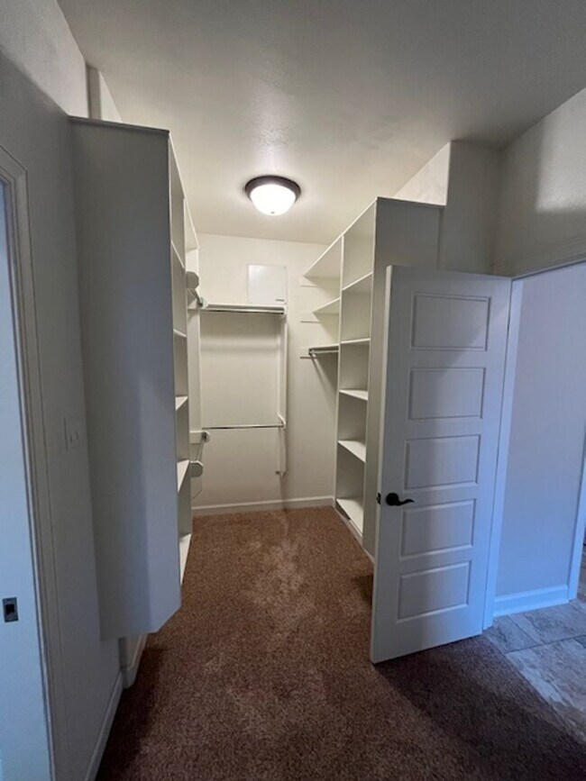 Building Photo - Beautiful 3/2 Brick Home Millers Glen Subdivision of Sherwood, Arkansas