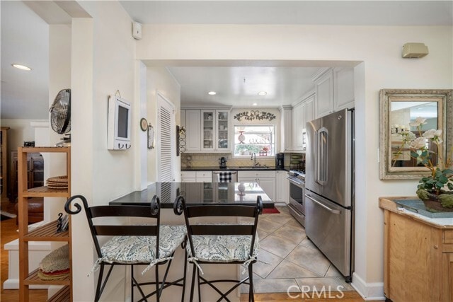 Building Photo - 4571 Canoga Dr