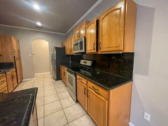 Building Photo - 15829 Grenadine