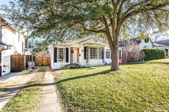 Building Photo - 8642 Daytonia Ave