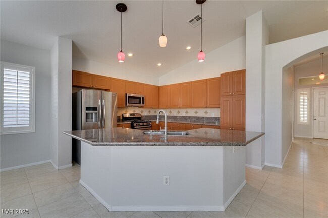 Building Photo - 7000 Point Cabrillo Ct