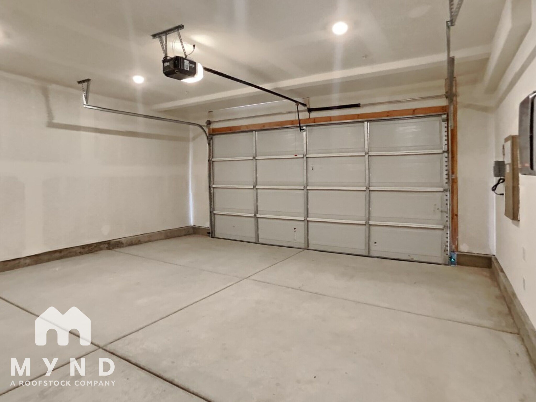 Building Photo - 3567 Damora Ave
