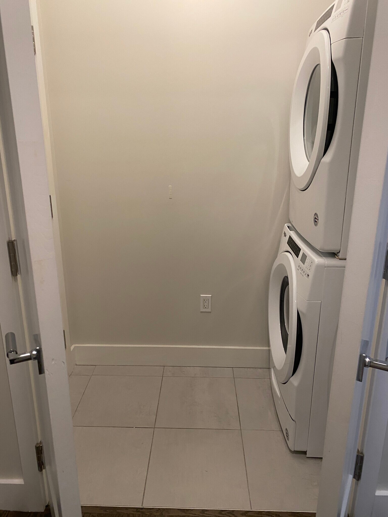 Building Photo - 430 McGrath Hwy