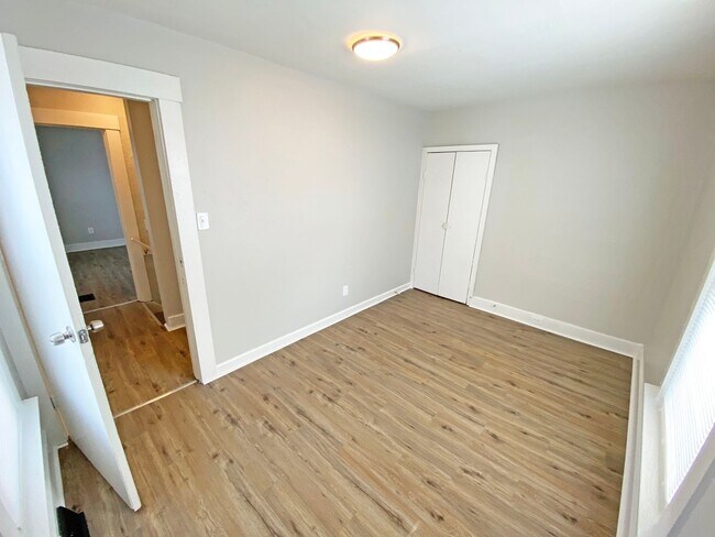 Building Photo - Burkhardt Home : **MOVE-IN SPECIAL: 100% O...