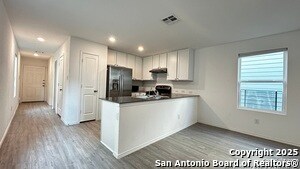 Building Photo - 10929 Presa Wy