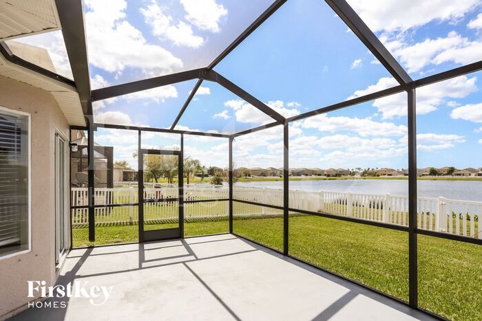 Building Photo - 928 Seminole Sky Dr