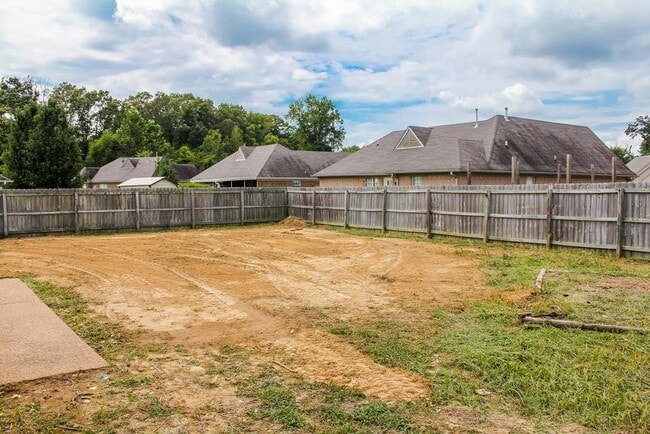 Building Photo - 20 Cypress Ridge Cove