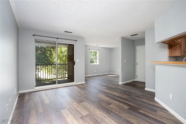 Building Photo - 1150 Tollis Pkwy