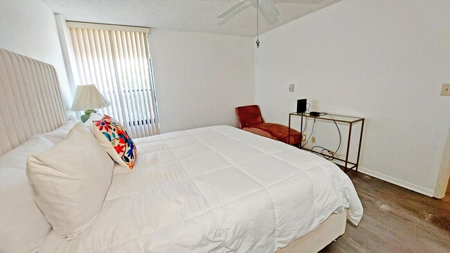 Building Photo - 367 S Federal Hwy