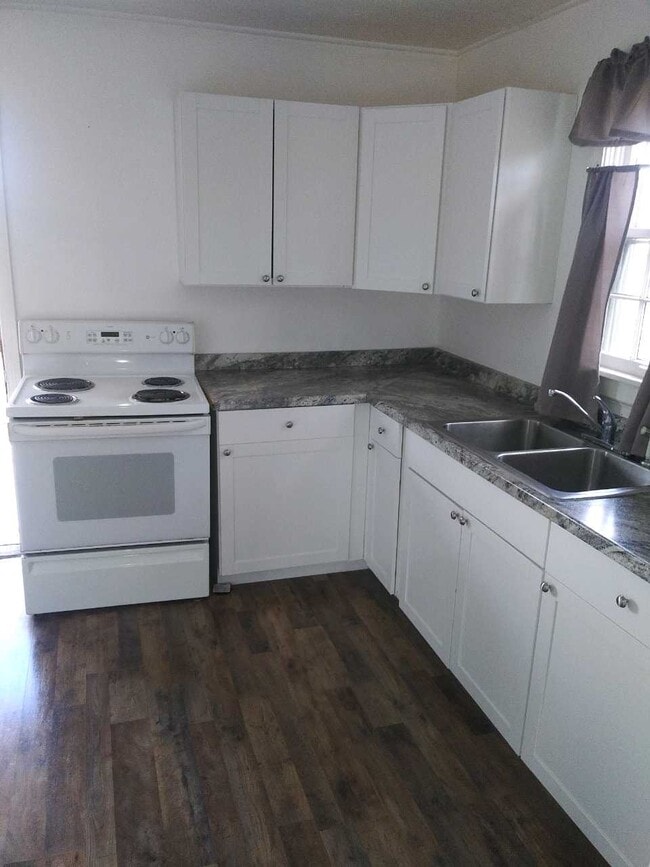 Building Photo - 5328 TN-100