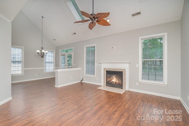 Building Photo - 10010 Gladwick Ct