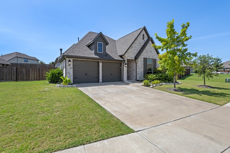 Building Photo - 960 Knoxbridge Rd