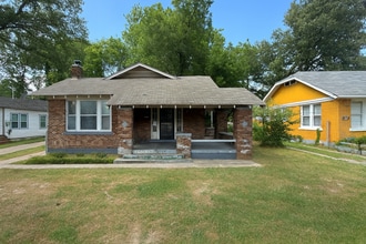 Building Photo - 2918 Southern Ave