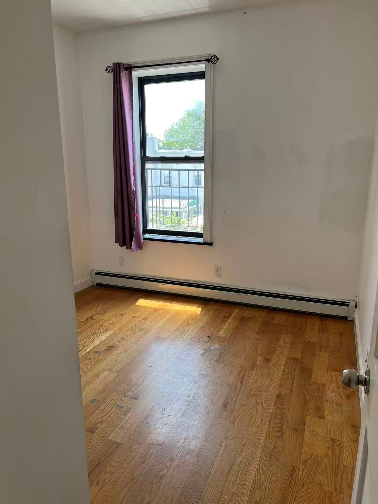 Building Photo - 1326 79th St