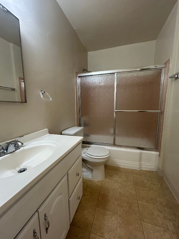 Building Photo - 409 N Los Robles Ave